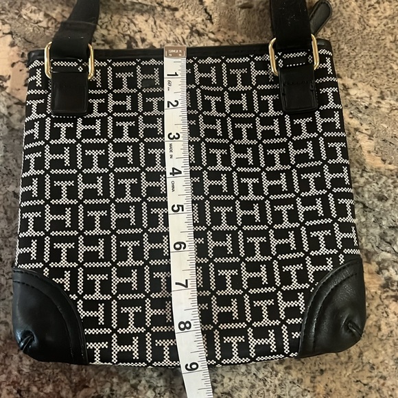 Tommy Hilfiger Bag - Picture 6 of 7